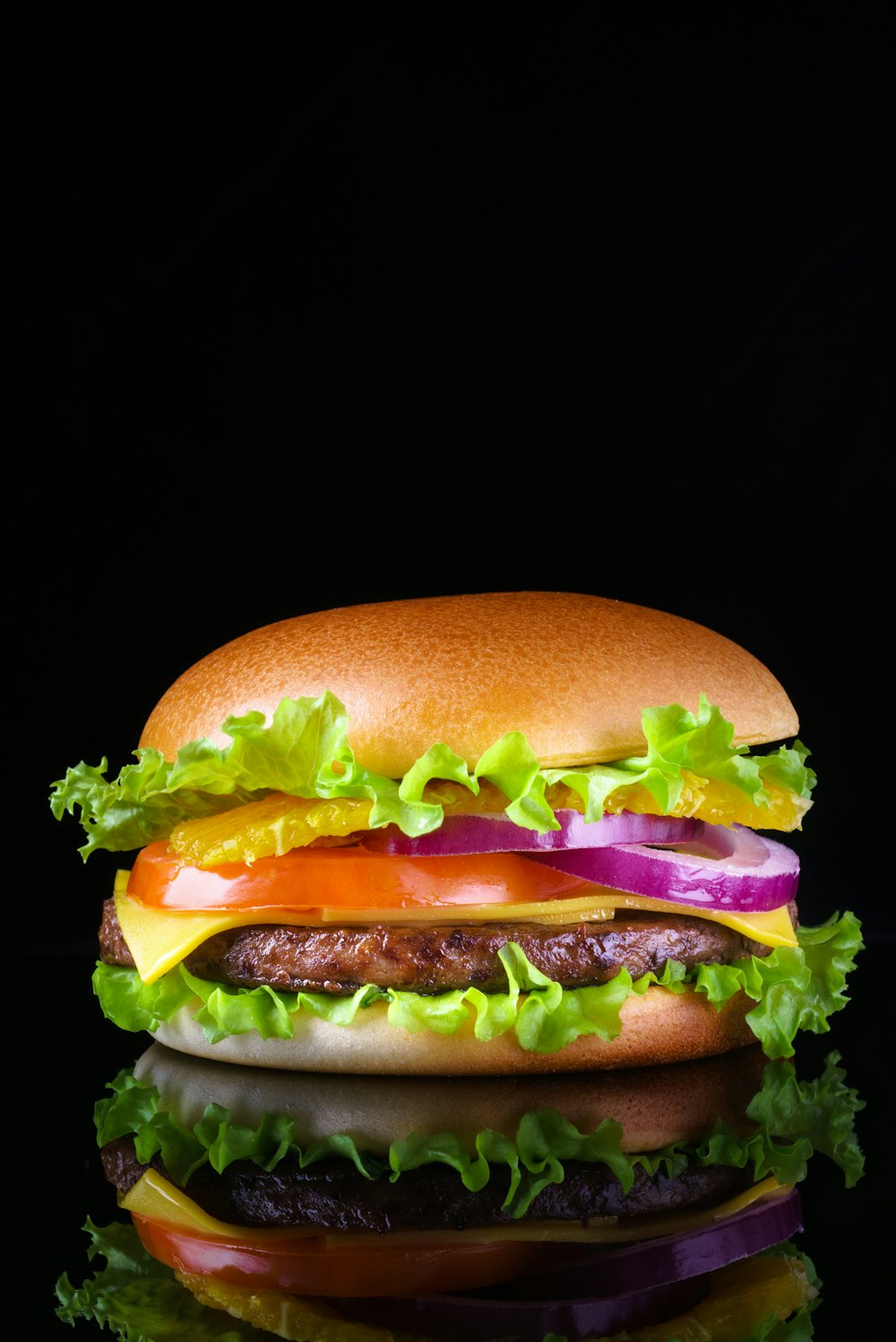 Hamburguesa Love Colombina cubierta de queso fundido